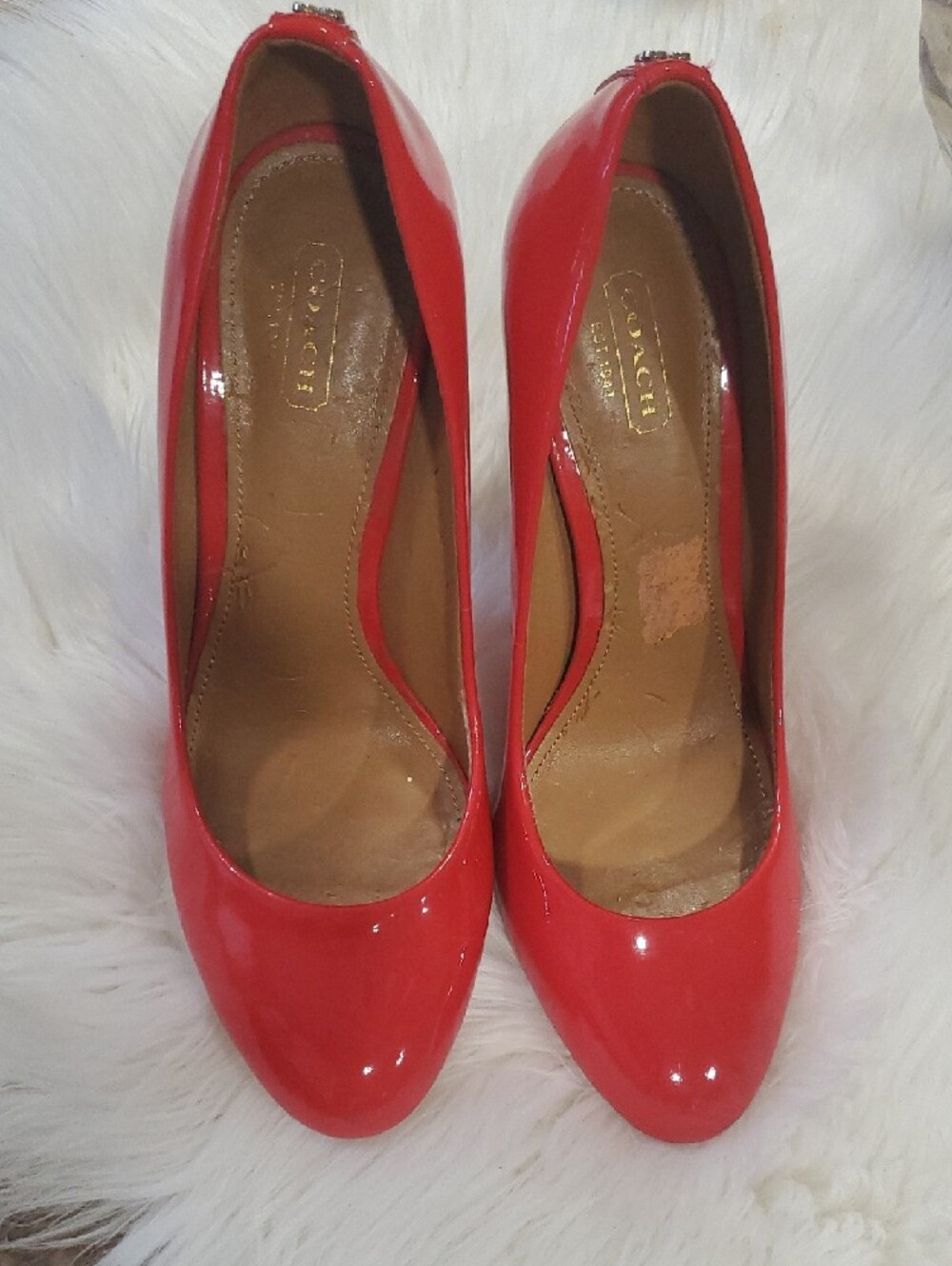 Coach Shelley Red Patent Leather Round-Toe Pumps Size 8.5 B - Picture 16 of 16
